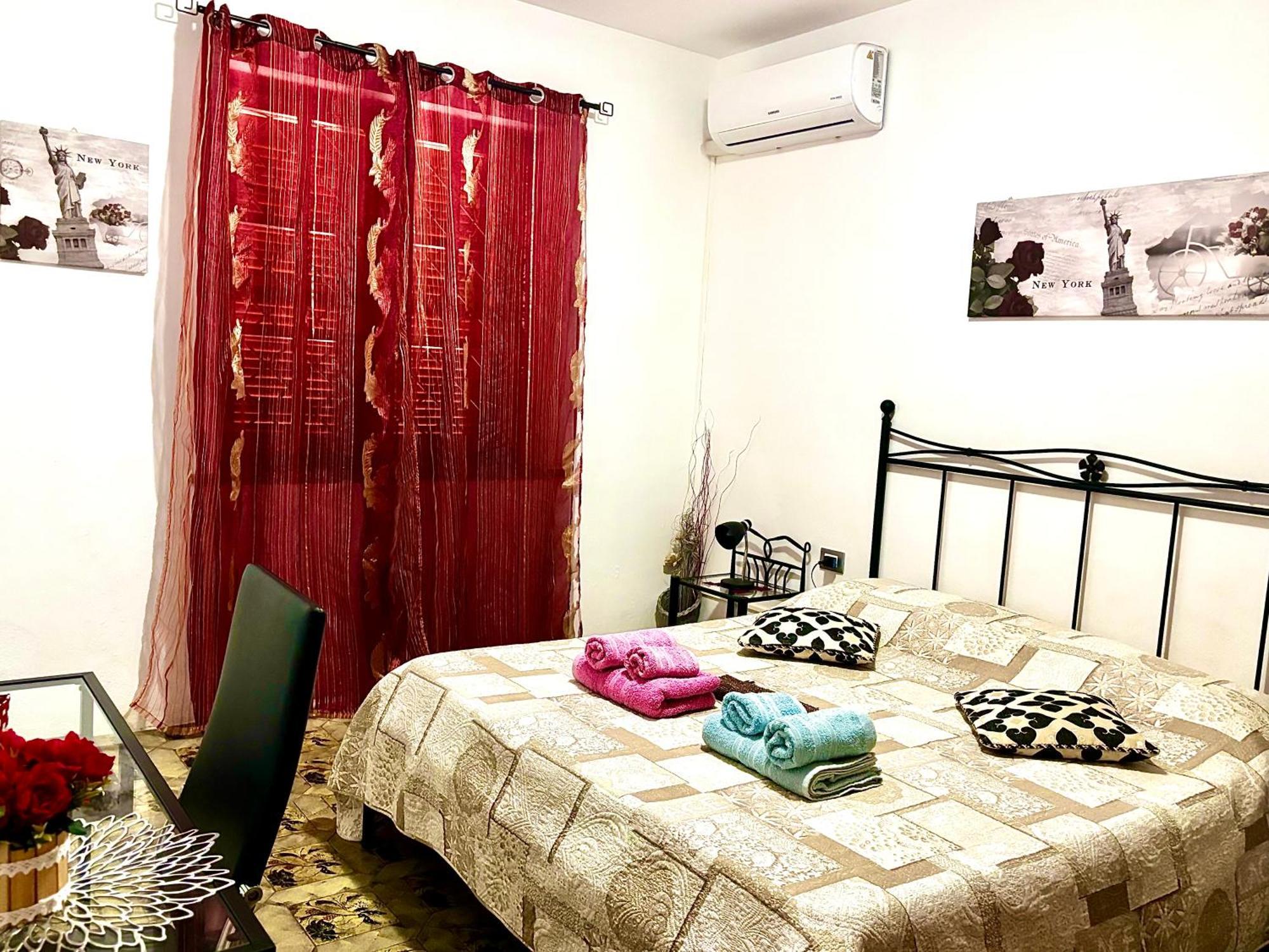 Olbia La Maison De Famille Alloggio Privato Con Cucina Exterior foto